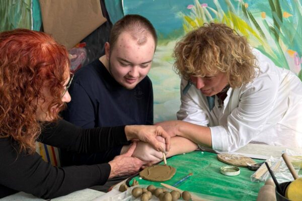 624703207_1199942015650058_644750172632486036_n